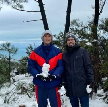 Pau Torres with his brother Jordi.
